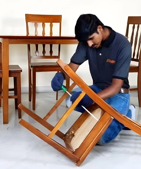chair supplier in noida.